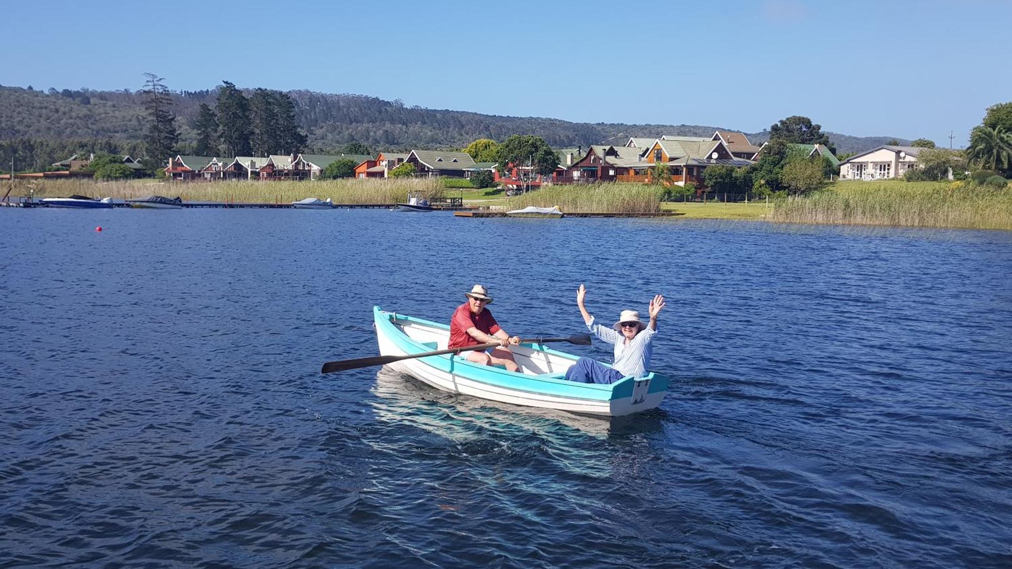 Kairos On The Lake, Swartvlei Lake, Sedgfield, Garden Route Sedgefield Exterior photo